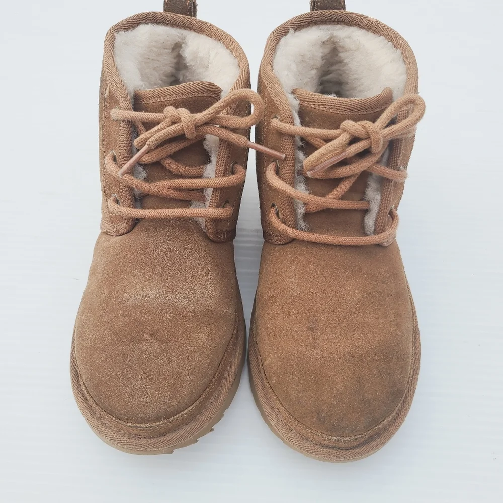 UGG Neumal kids chestnut fur lined chukka boots